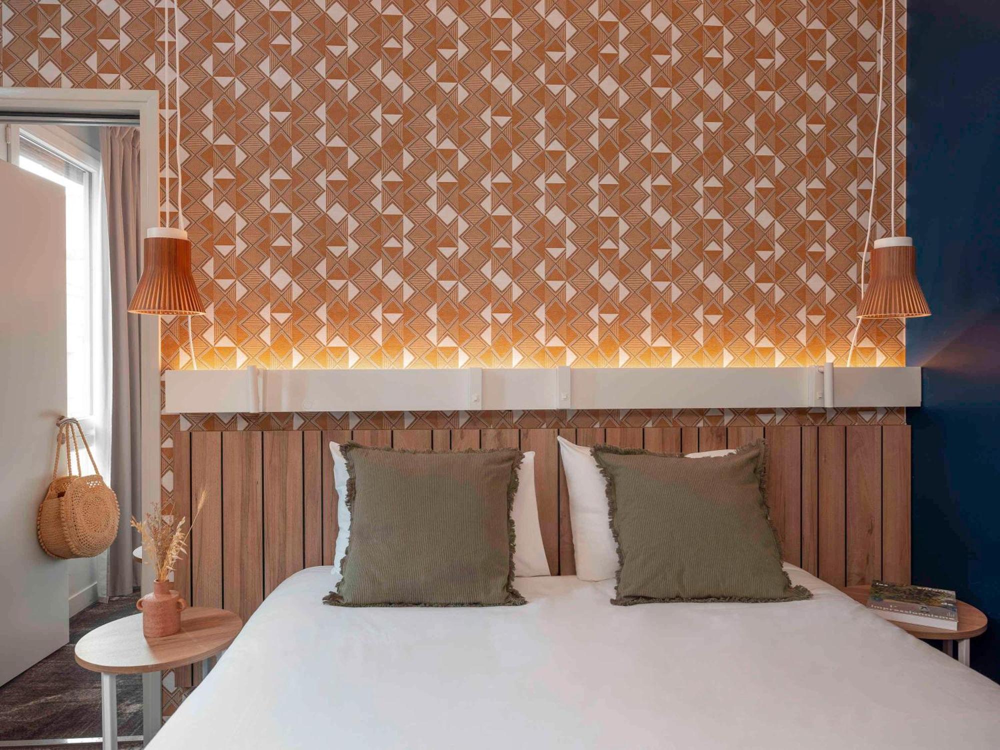 Ibis Paris Gare Montparnasse Catalogne Hotel Екстериор снимка