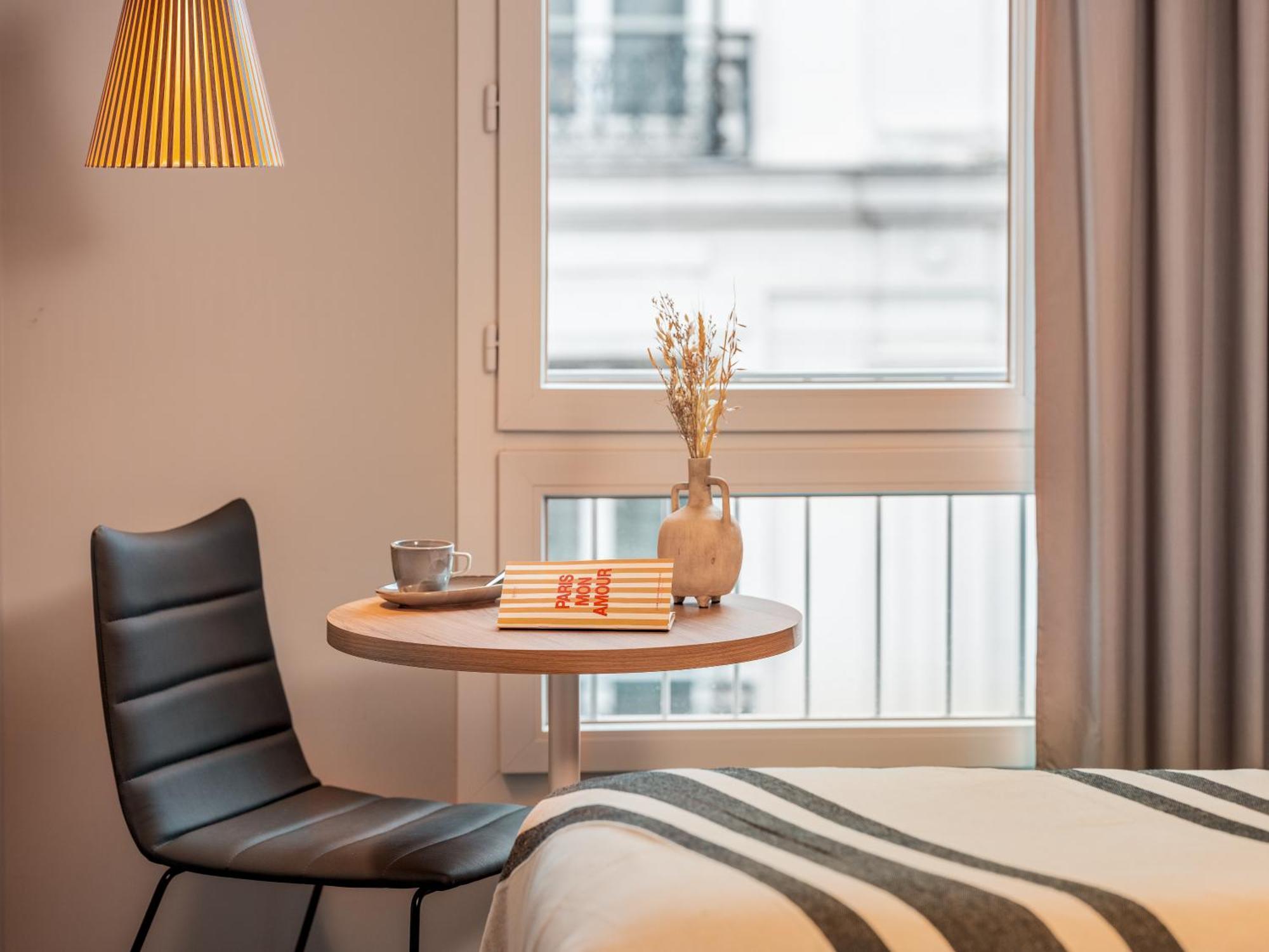 Ibis Paris Gare Montparnasse Catalogne Hotel Екстериор снимка